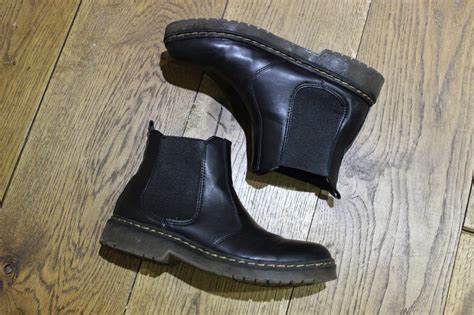 doc marten chelsea boot dupe